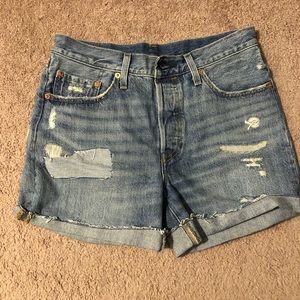 Levi’s 501 cutoff shorts